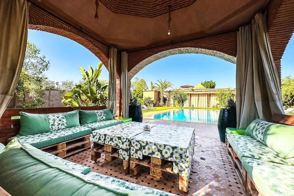 Dar Smawar Top Piscine Chauffee 15Mn Centre Ville El Caid Omar 0*,  Morocco